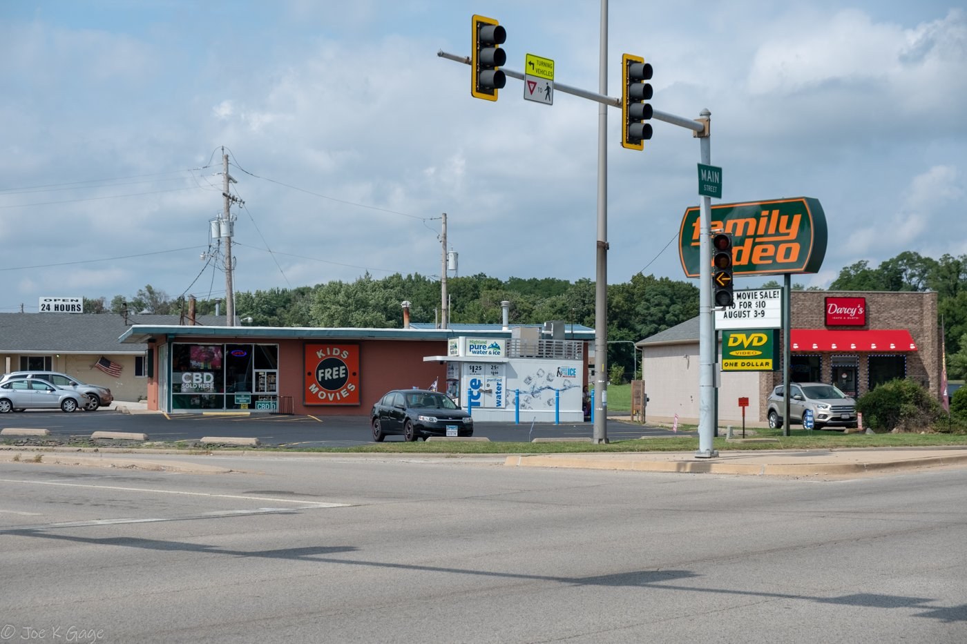 Family Video storefront in Tazewell County, Illinois; camera coordinates 40.647353, -89.597692